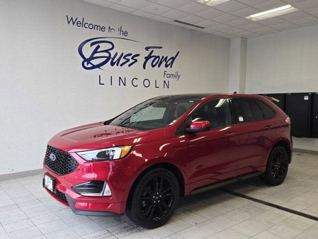 2022 Ford Edge