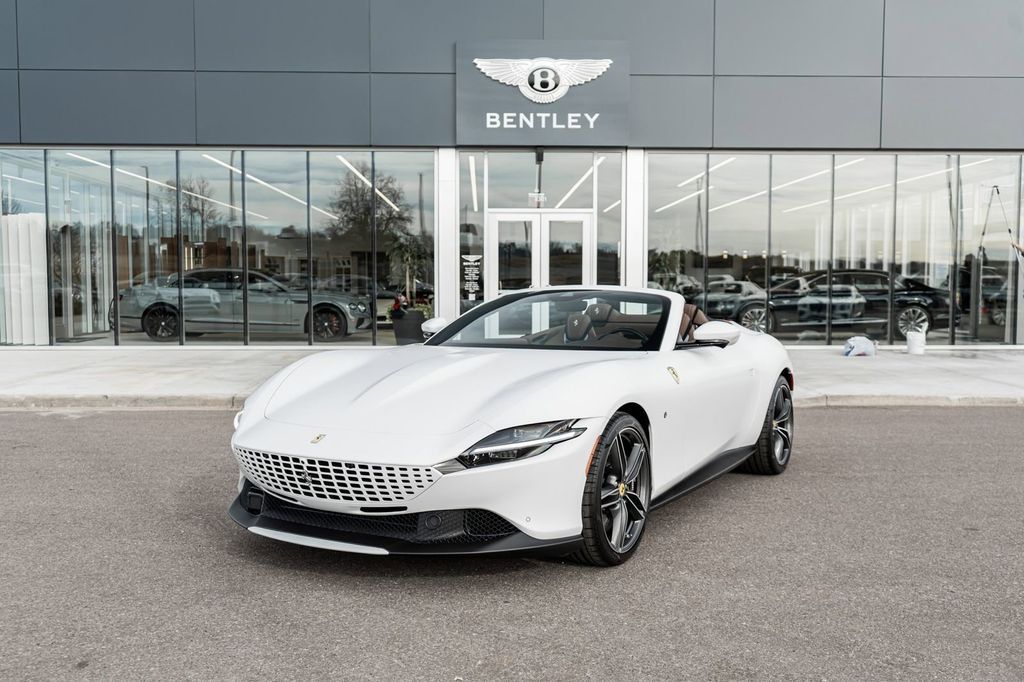 2024 Ferrari Roma Spider rwd