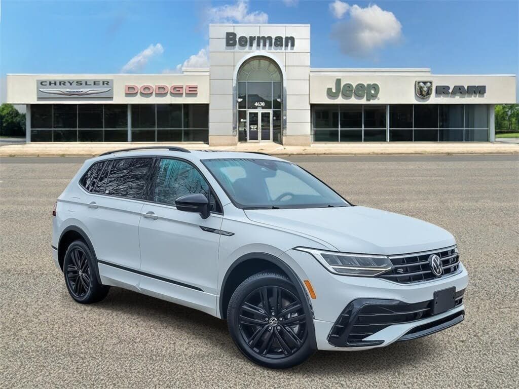 2022 Volkswagen Tiguan Se r-line black 4motion
