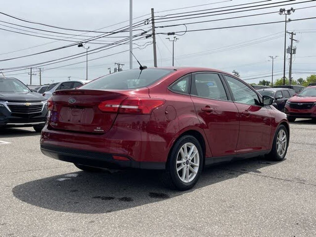 Image 2016 Ford Focus Se