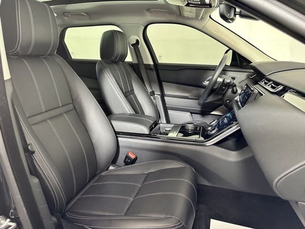 Image 2020 Land rover Range rover velar S