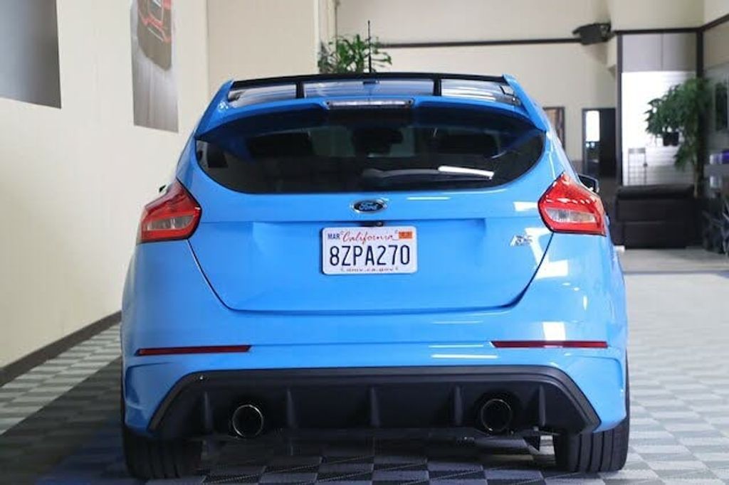 2017 Ford Focus rs Hatchback