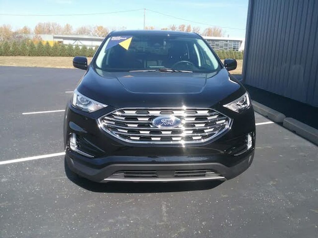 2021 Ford Edge