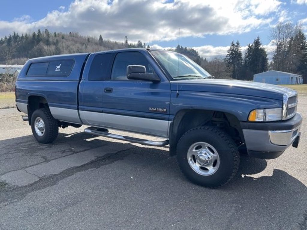 Image 2002 Dodge Ram 2500 truck Slt