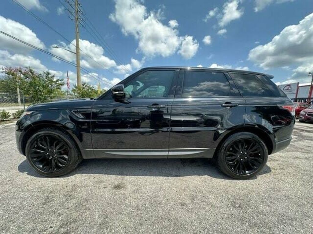 Image 2016 Land rover Range rover sport V8 supercharged 4wd