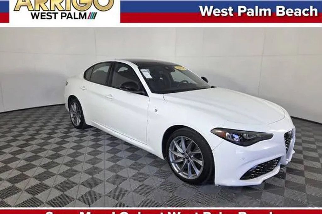 2024 Alfa romeo Giulia Veloce